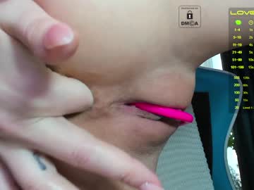 webcam girl _witch__ capture image #2441015