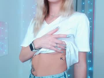 webcam girl emmi_rosee capture image #1638603