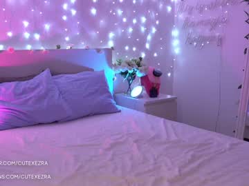 webcam girl ezra capture image #2865724