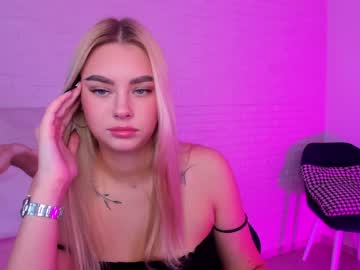 webcam girl 8a8y_nura capture image #1815568