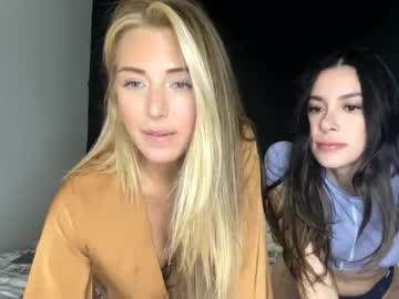 webcam girl theselina_kyle capture image #1639032