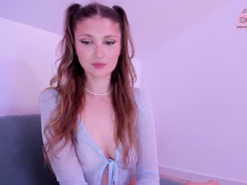 webcam girl aalliyahh capture image #3432457