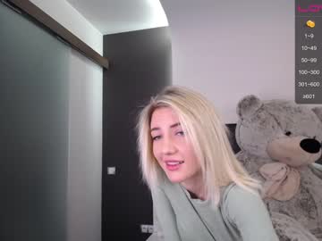 webcam girl ella__sweety capture image #4543063