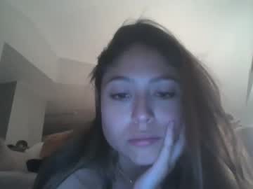 webcam girl shyandyours capture image #4734190