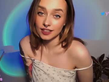 webcam girl _yvie_ capture image #2373253