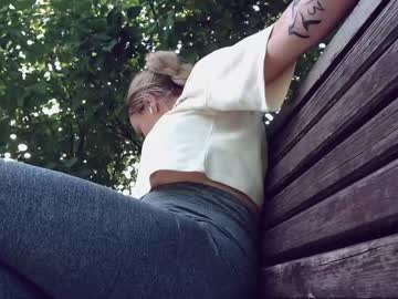webcam girl bondgirl013 capture image #2757702