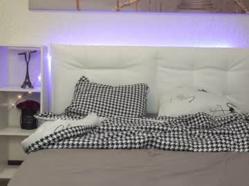 webcam girl trisloveiso capture image #2062025