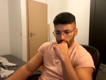 webcam man rogan1604 capture image #1274486
