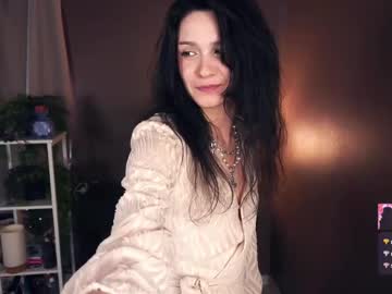 Cam for bonniecoomer