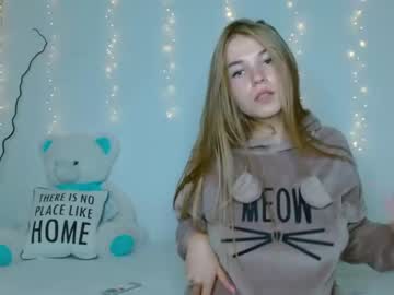 webcam girl little__cherrry capture image #3518622