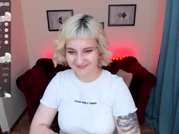 webcam girl yolandi_toit capture image #3162804