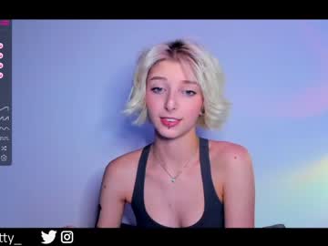 webcam girl lit1le_kitty_ capture image #3855094