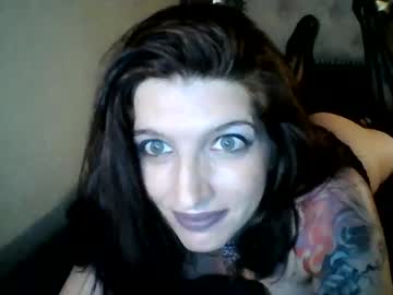 Cam for esme_charm