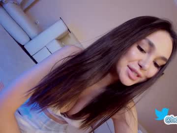 webcam girl hollyextra capture image #4339004