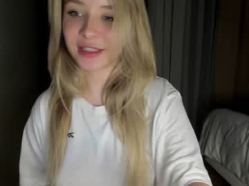 webcam girl sun_shine_baby capture image #2530347