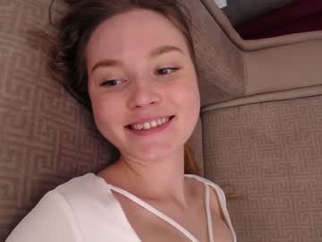 webcam girl emilia_karter capture image #1801387