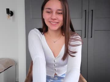 webcam girl eleonora_linn capture image #2700307