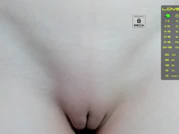 webcam girl _witch__ capture image #947346