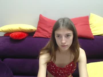 webcam girl yammylilacute capture image #4143367