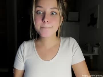 webcam girl sun_shine_baby capture image #3689503