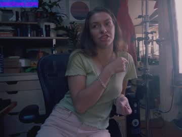 webcam girl chroniclove capture image #3633685