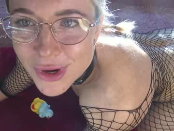 webcam girl xtina__ capture image #1022307