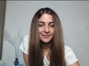 webcam girl sweetbrunettt capture image #3290125
