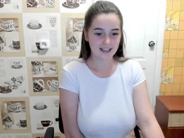 webcam girl emmika_ capture image #2577353