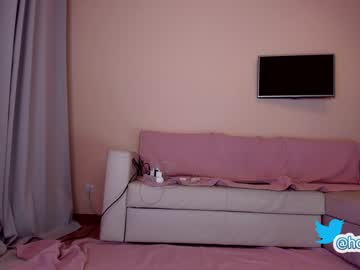 webcam girl hollyextra capture image #4126287
