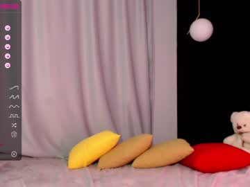 webcam girl small_blondee capture image #3524896