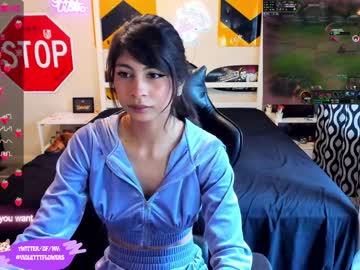 webcam girl violetttflowers capture image #5303412