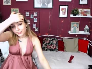 webcam girl chloe_catherine_mykers capture image #1035398