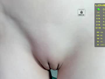 webcam girl _witch__ capture image #1349775