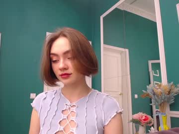 webcam girl adelewilson__ capture image #887124
