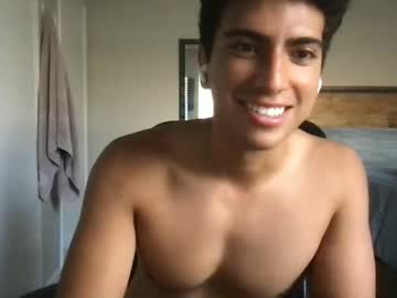 webcam man julianisshy capture image #5484255