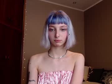 webcam girl lit1le_kitty_ capture image #1272443