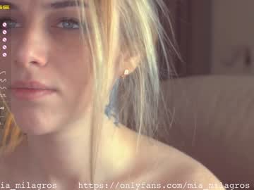 webcam girl mia_milagros capture image #1497848