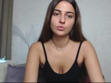 webcam girl sweetbrunettt capture image #3214655