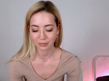 webcam girl emmi_rosee capture image #2145107