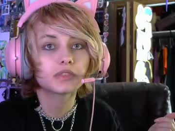 webcam tranny penguin_effect capture image #5522758