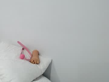 webcam girl hornypetitegirl77 capture image #3961873