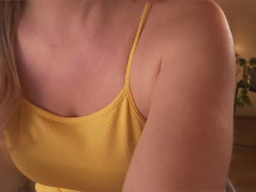 webcam girl saltedhoney capture image #5285286