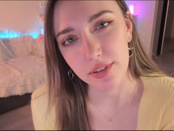 webcam girl uwuxo capture image #1646742