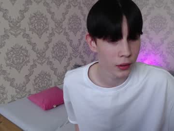 webcam man meelboynextdoor capture image #5469104
