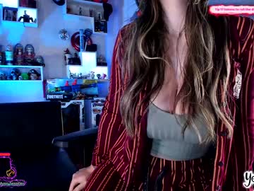 webcam girl yesikasaenz capture image #3922850