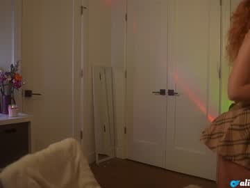 webcam girl alisonrouge capture image #4809561