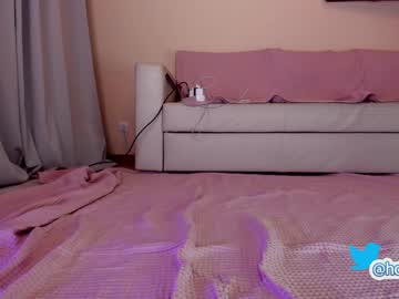 webcam girl hollyextra capture image #4126789