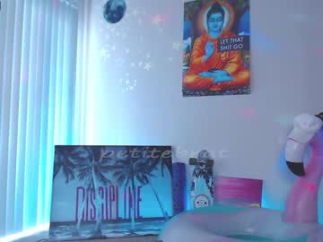webcam girl petitebrat capture image #1801423