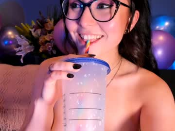 webcam girl littlee33 capture image #3412456