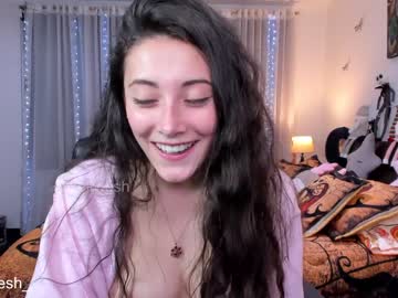 webcam girl kellytesh capture image #1278454
